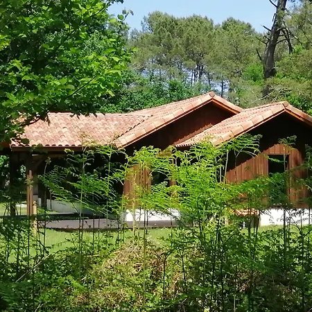 펜션 Des Landes De Boutoura